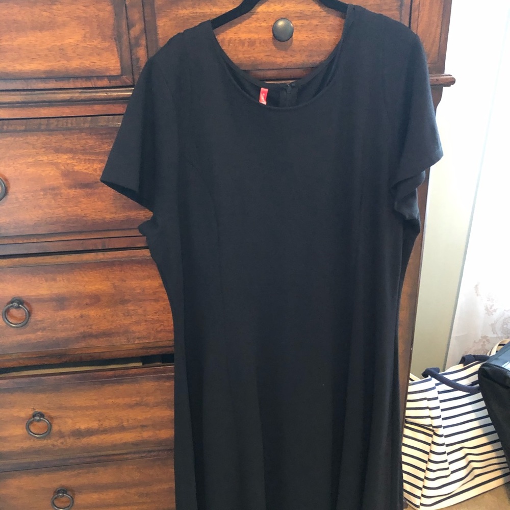 Ruby Ribbon, 3XL LBD with built in spanx